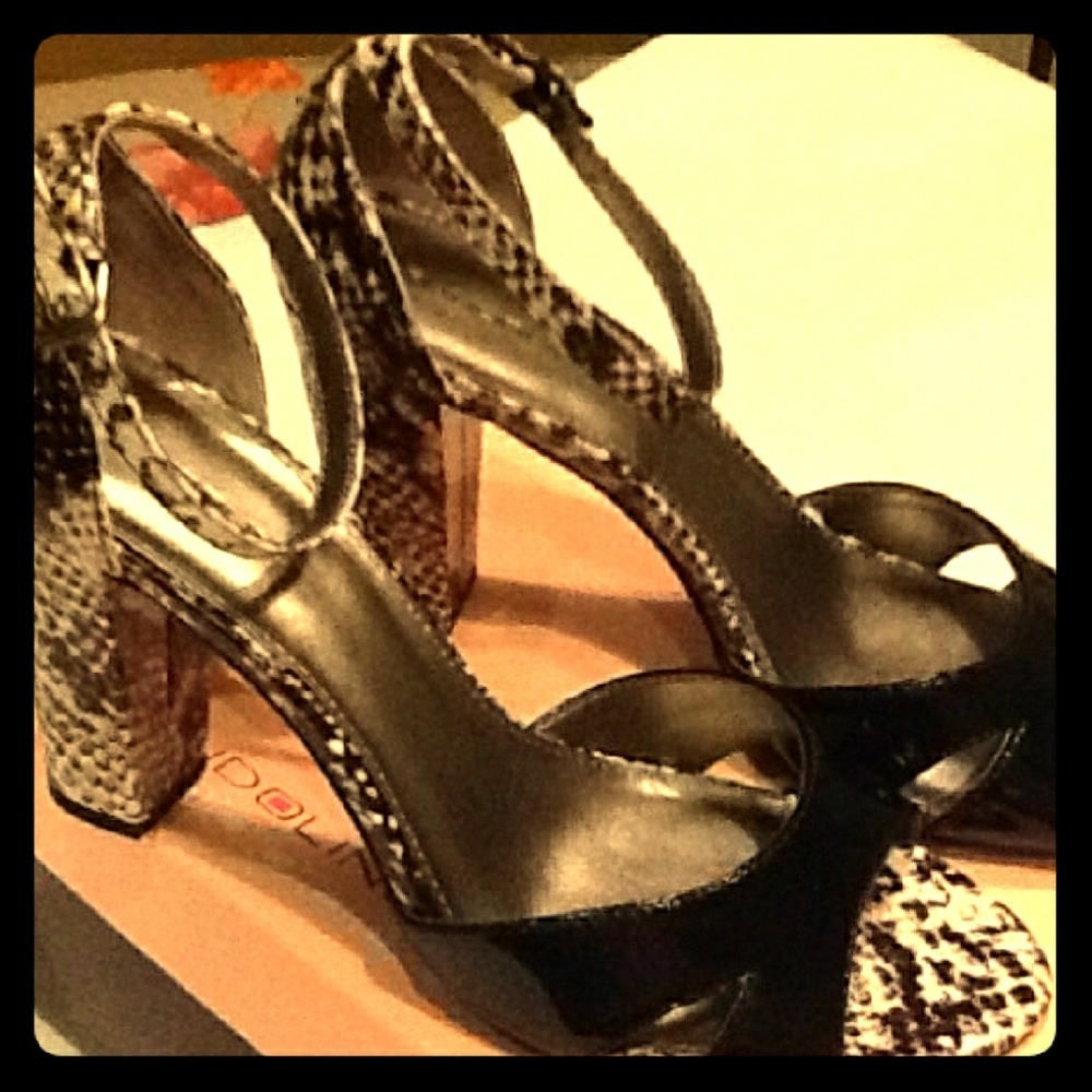 Bandolino Block heels